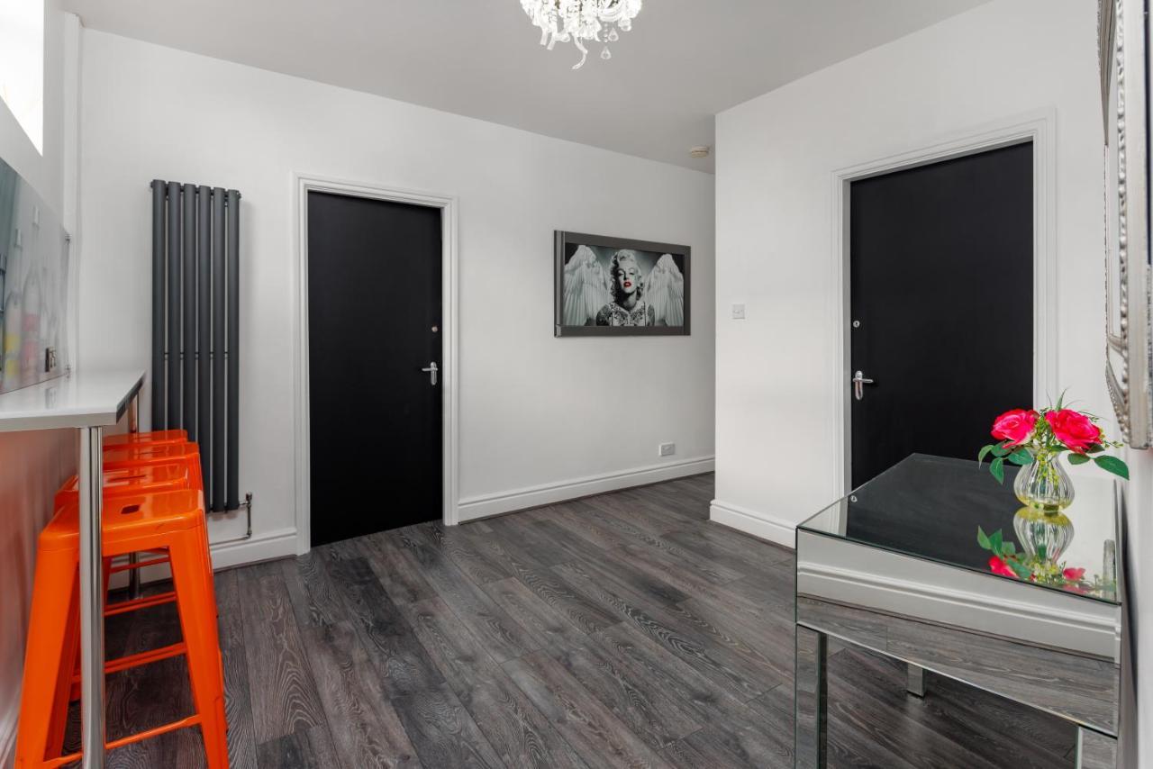 Snuggle Cove Apartments By Bella Vita Stays Liverpool Esterno foto
