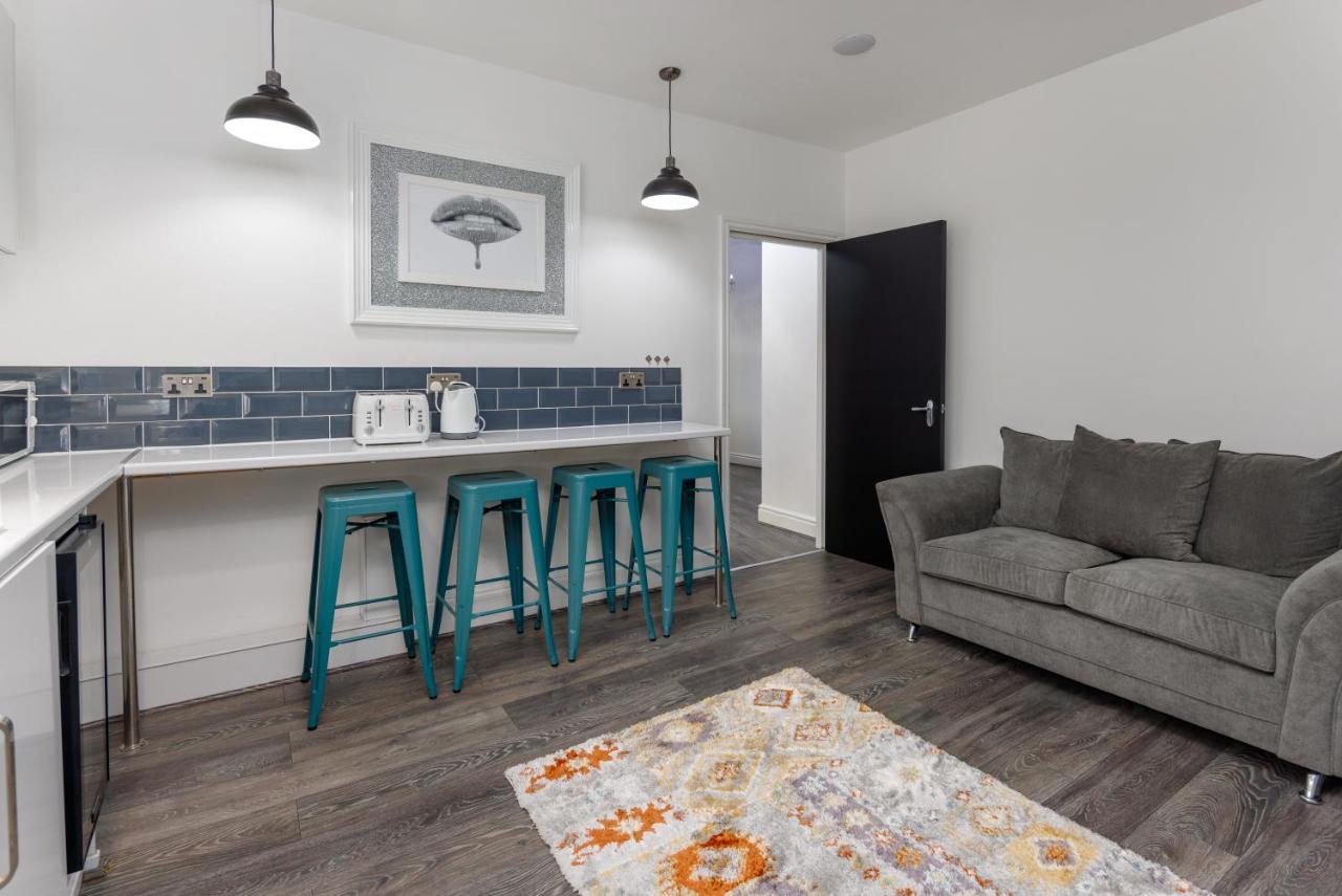 Snuggle Cove Apartments By Bella Vita Stays Liverpool Esterno foto