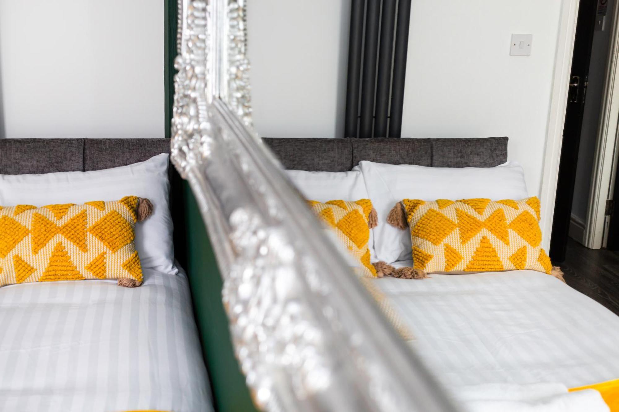 Snuggle Cove Apartments By Bella Vita Stays Liverpool Esterno foto